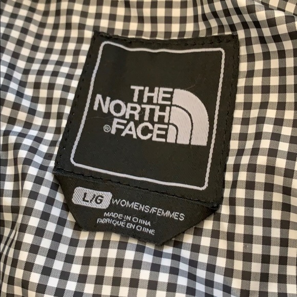 The north face jacket - Picture 2 of 3